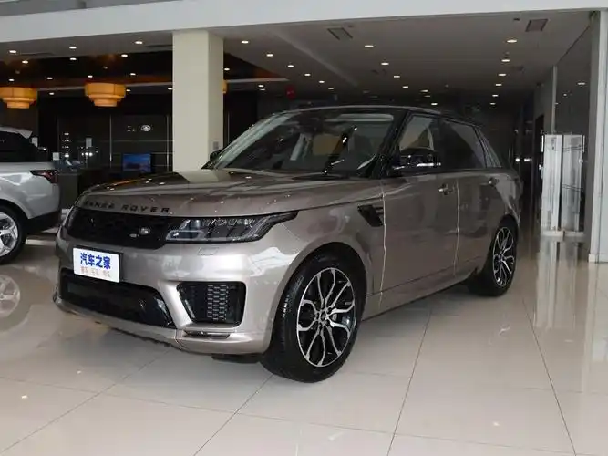 路虎(进口) 揽胜运动版 2022款 3.0 l6 耀黑版