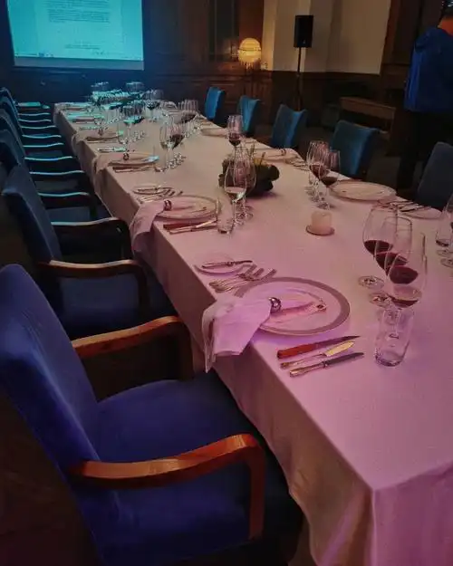 品酒持续了五小时040409