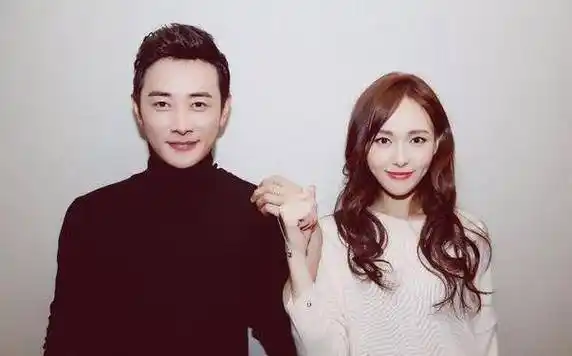 搞到很多网友误以为罗晋与唐嫣婚姻,还有媒体解读成不忠诚.