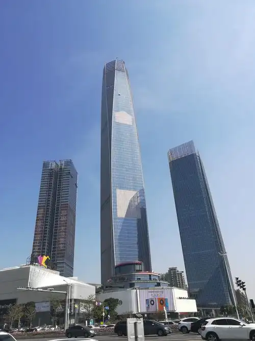 广东东莞市市区中心广场