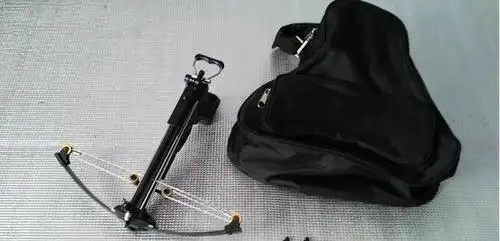 本质:豹折叠式三用手弩 类型:有礼品特性的手枪式弓弩 特点:高档,豪华