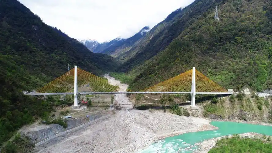 春满园 中铁大桥局六公司西藏片区建设 暨迫龙沟特大桥通车两周年纪念