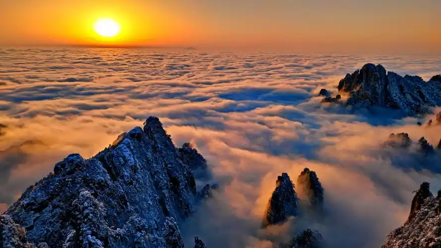 黄山除夕现绝美雪景尽显大气中国范儿