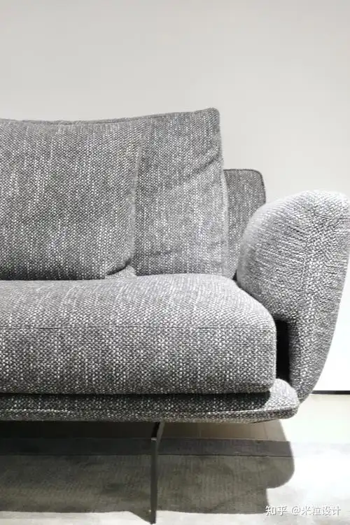 意式极简丨好看又百搭的经典105°布艺沙发