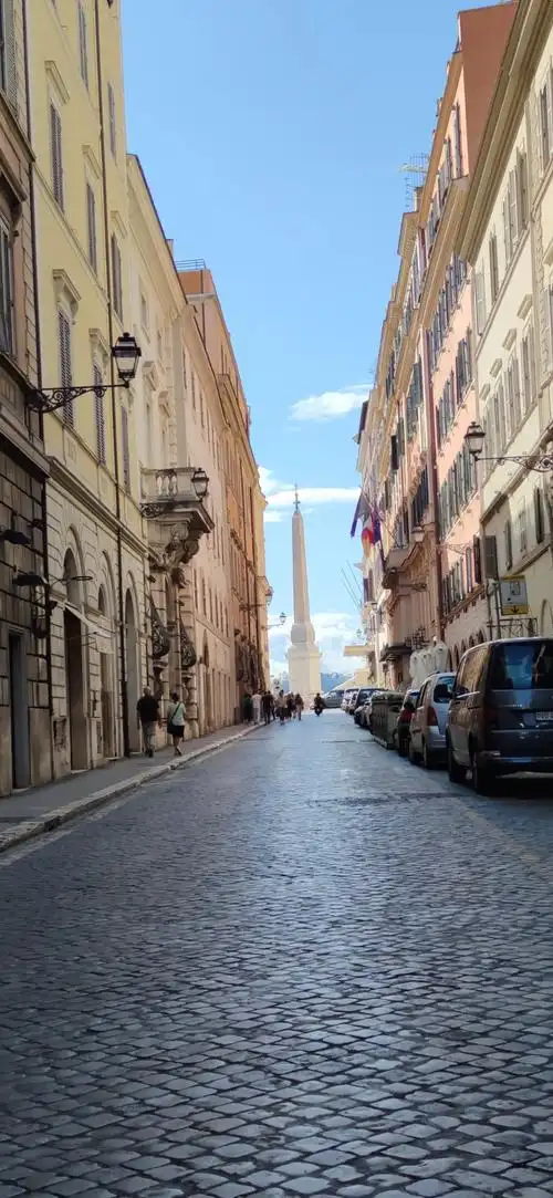 罗马一出街道随便一拍就是明信片… - 抖音