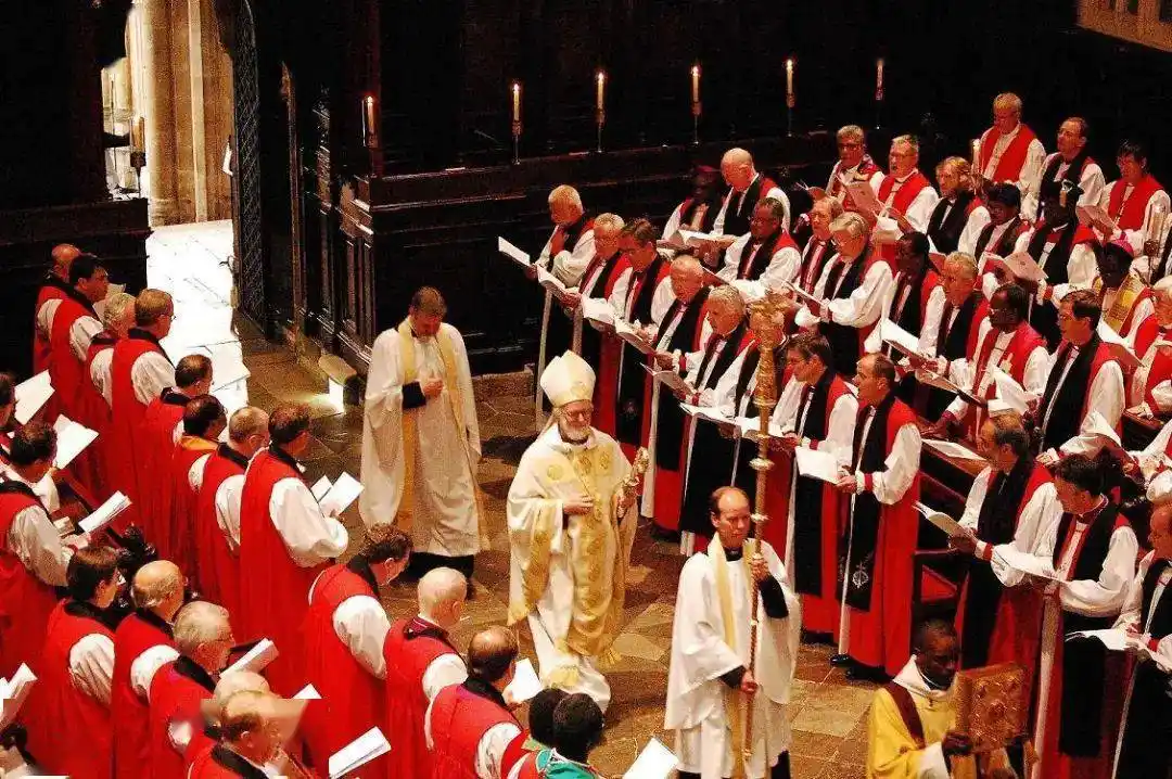 这个英国人叫板罗马教廷质疑基督真理堪称欧洲宗教改革祖师爷