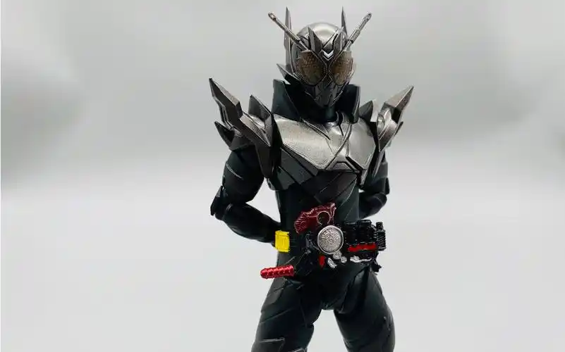 海景房变相再版 超高性价比 万代shf假面骑士metal build 钢铁坦坦