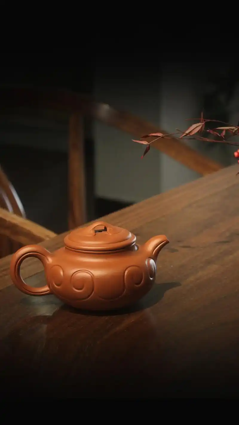 【紫砂壶 仿古如意】仿古如意壶,基于传统仿古壶,加饰如意筋纹 - 抖音