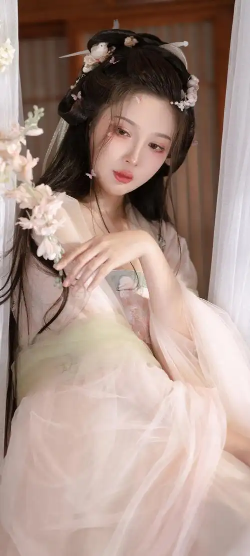 古装古风唯美美女图片壁纸-高清图片-糖果壁纸
