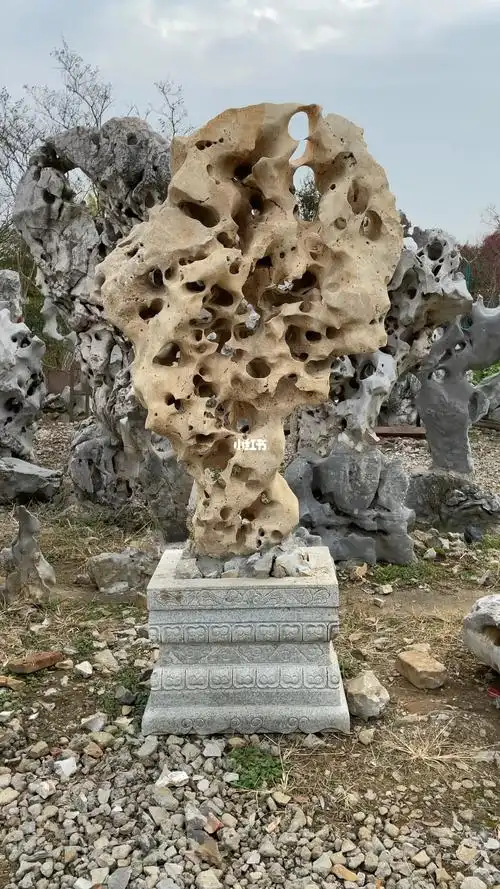 精品太湖石庭院假山