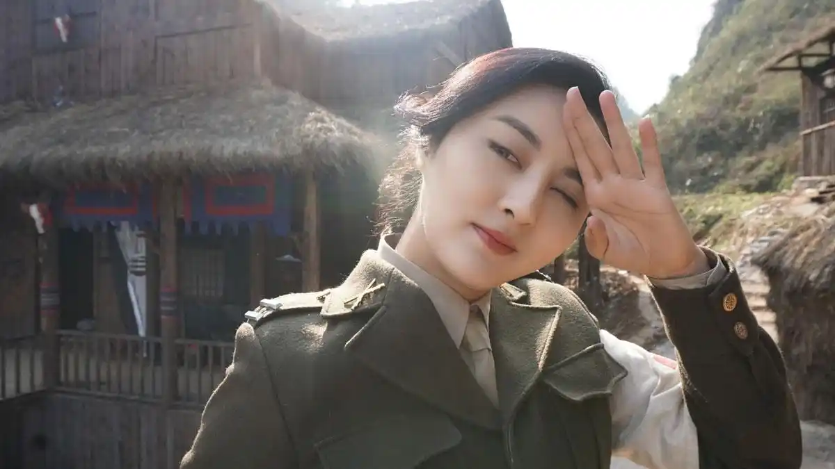 《特征兵之深入敌后》热拍 甘露化身最美军医