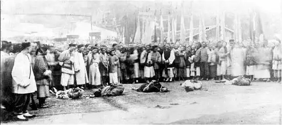 历史罕见老照片精粹----清朝末年的刑场(组图) - 无忌摄影论坛