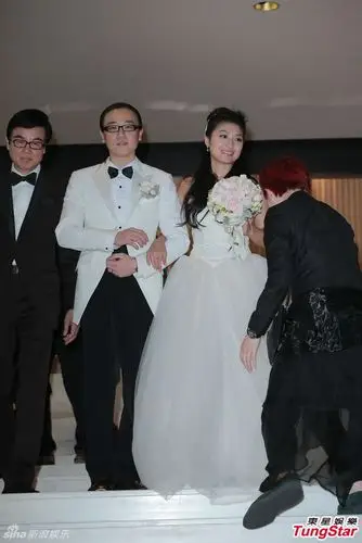 黄百鸣子大婚众星出席 林峰吴千语恩爱