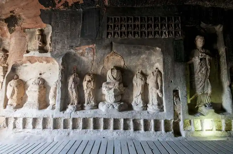 彬县大佛寺丝路明珠佛光普照众生