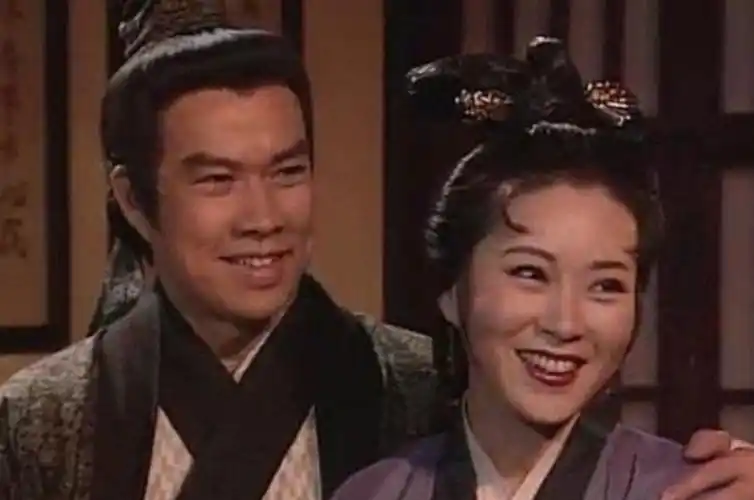 芳心暗许,误会心意