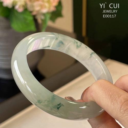 美人圆条手镯女款手饰礼品玉镯天然金丝玉天山冰翠翡翠色灵动款