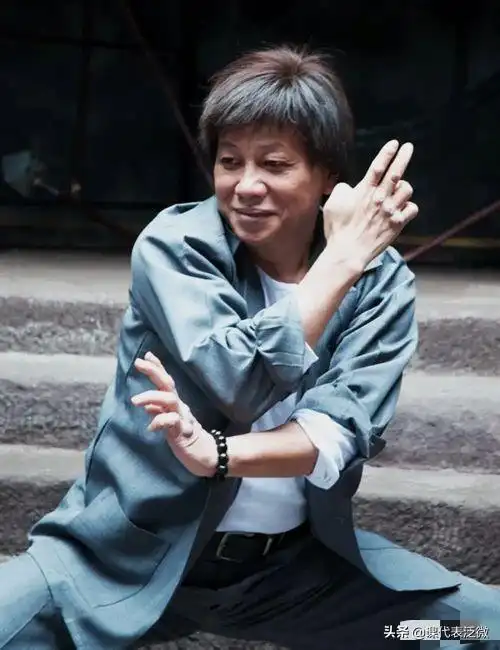 香港四小龙:最丑的70岁出轨,最帅的被勒令息影,最红的已离世