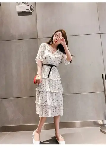 波点蛋糕裙女2019夏新款法国小众雪纺长裙显瘦波西米亚连衣裙