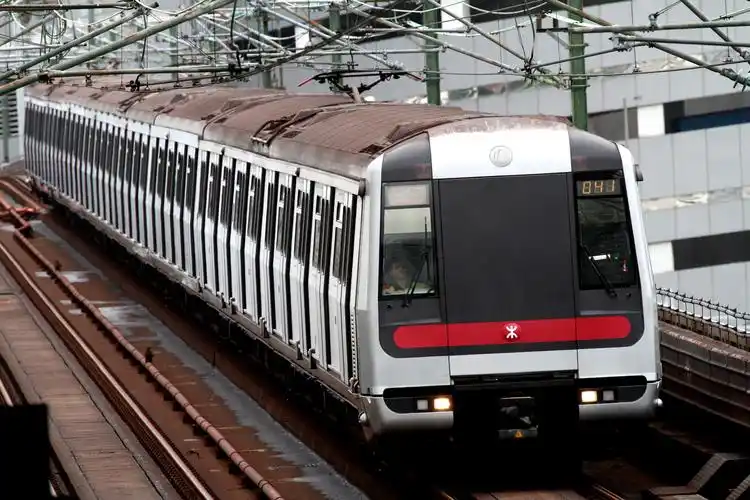 展示:闸门前夕/荃湾线 - 香港铁路大典