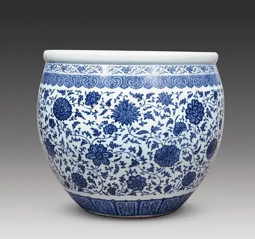 【清乾隆 青花缠枝莲纹大缸】拍卖品_图片_价格_鉴赏_清代青花瓷器