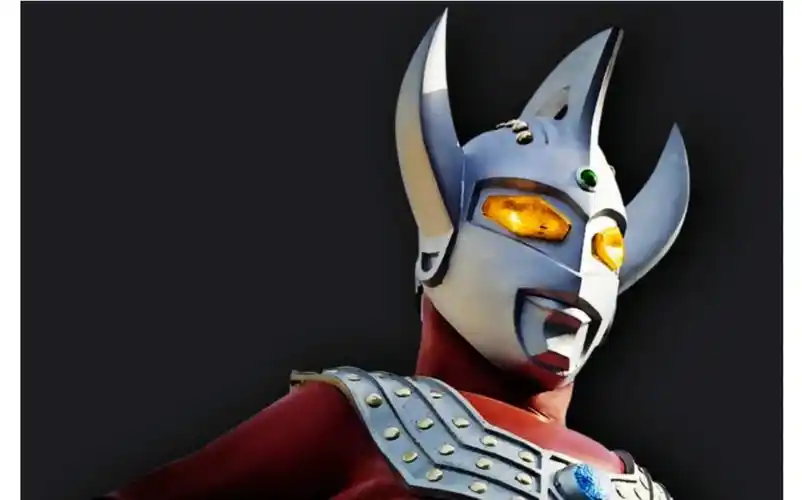 泰罗奥特曼主题曲