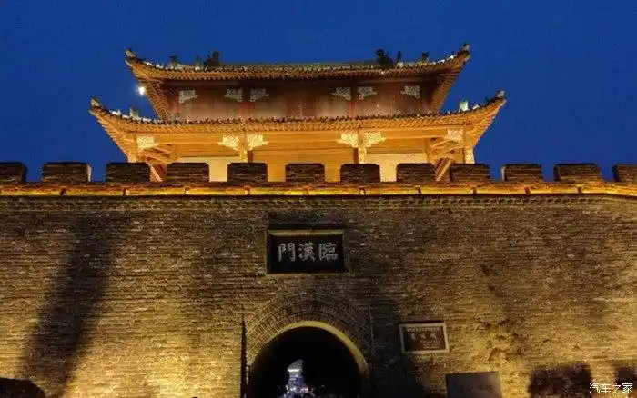 一座古城池穿越回千年