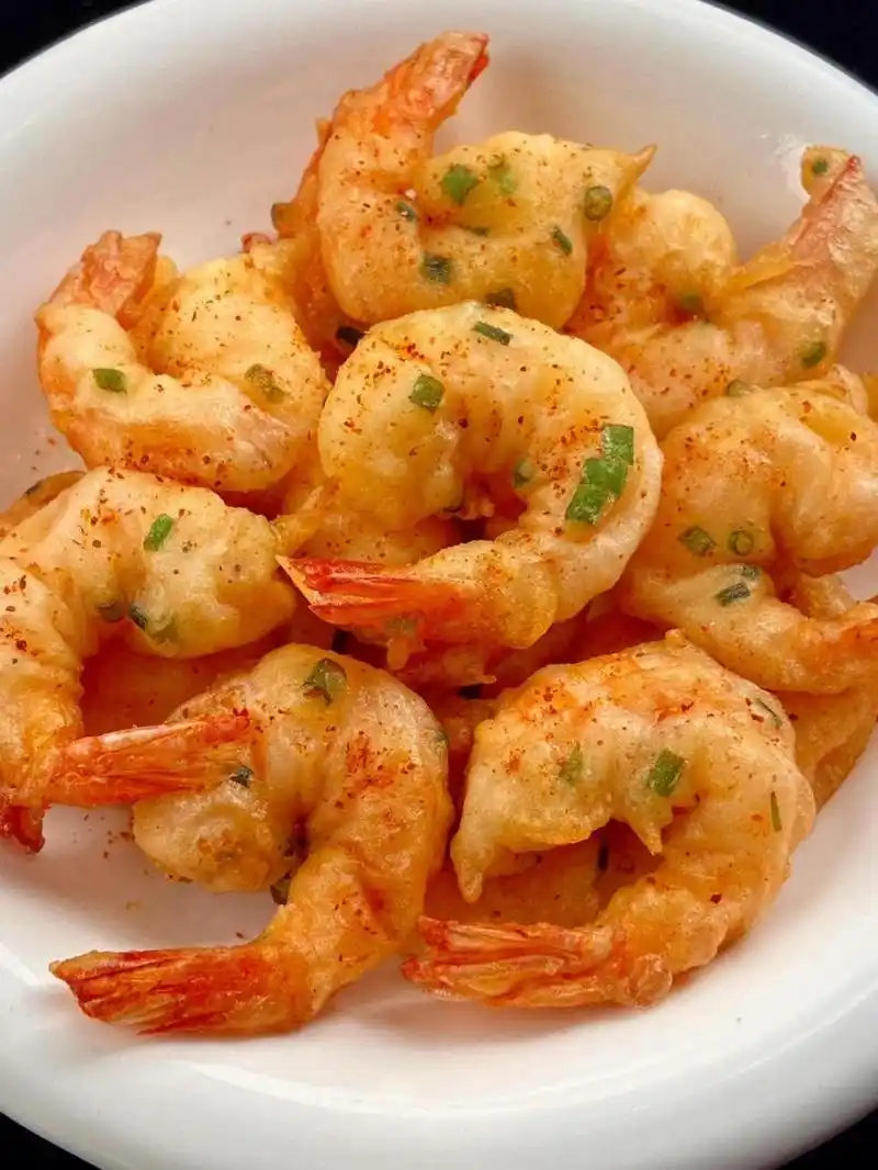 在朋友家吃过一回被惊艳到了[浪][浪]|||大虾这样炸咸香酥脆,外酥里嫩