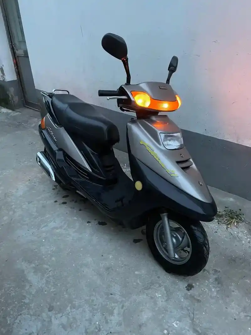 极品雅马哈凌鹰125到货 声音咪咪 到手就开#二手摩托车