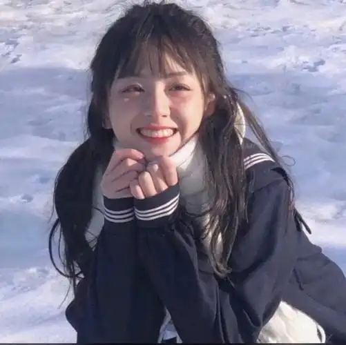 可爱女头像嘻嘻