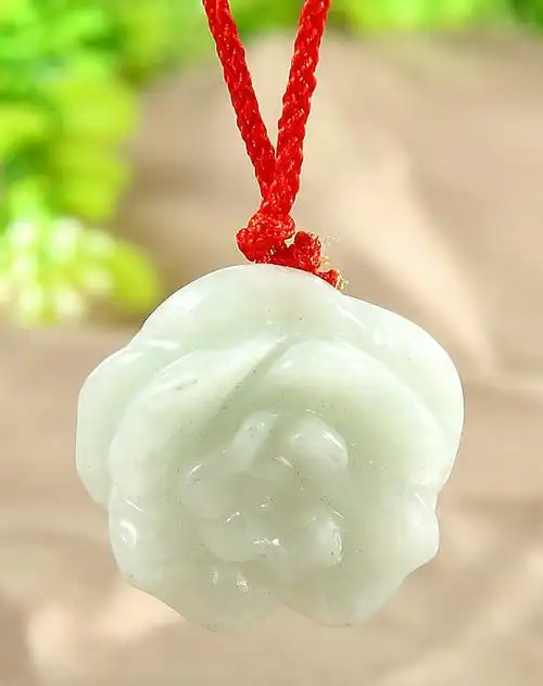 中性玫瑰花翡翠吊坠(附证书)