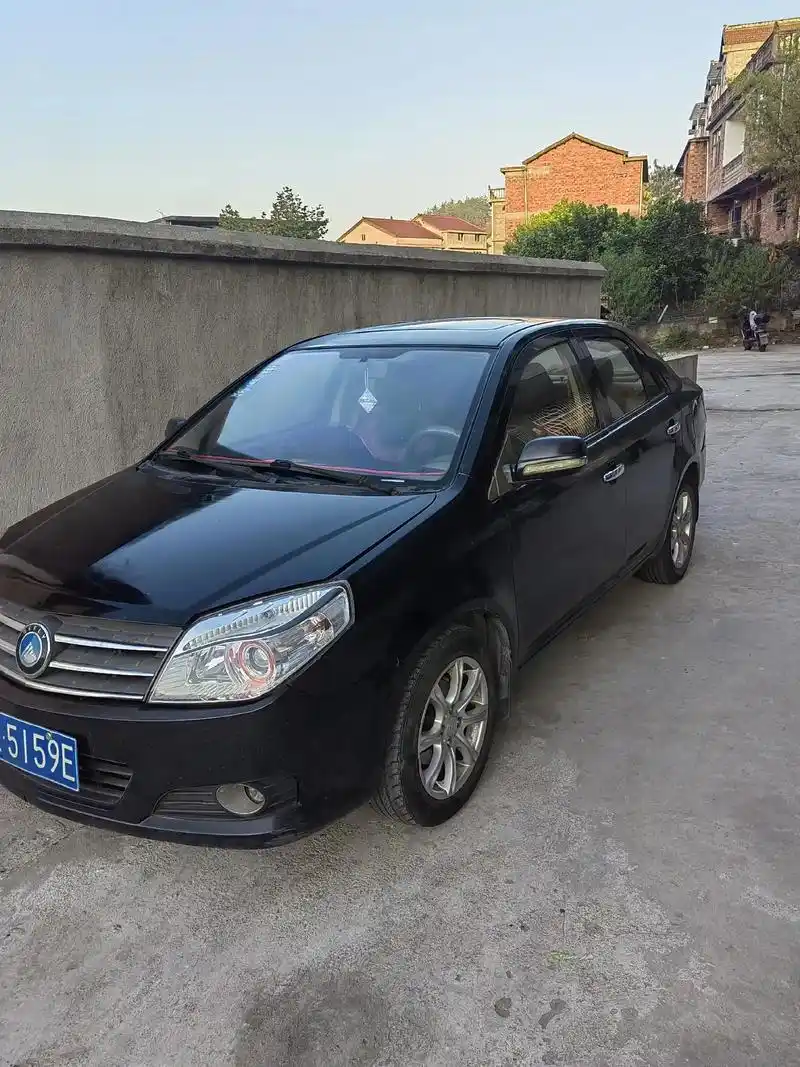 10年差几天吉利金刚,车况板正,发变完美,代步练手省油神车. - 抖音