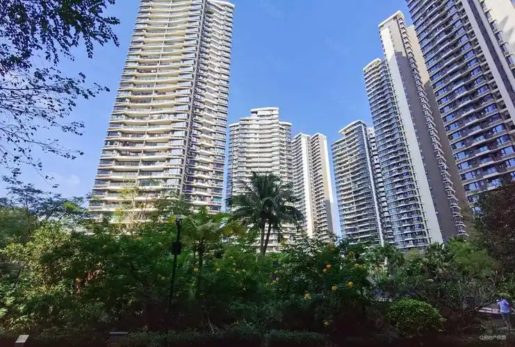 珠海房产网>珠海二手房>横琴二手房>湾仔二手房>华发峰景湾>