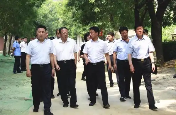 威海市人民政府 高区 市领导来区调研督导全国文明城市创建工作