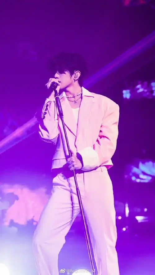 蔡徐坤泰国演唱会