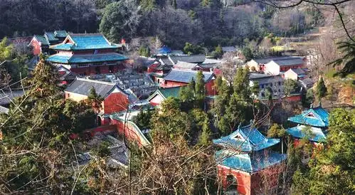 当年,红三军就驻扎在武当山紫霄宫.