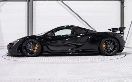 迈凯伦p1霸气十足的黑武士