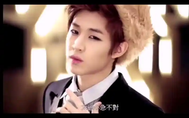 henry刘宪华 super junior m 早期大华还在的时候,唱的中文版《太完美