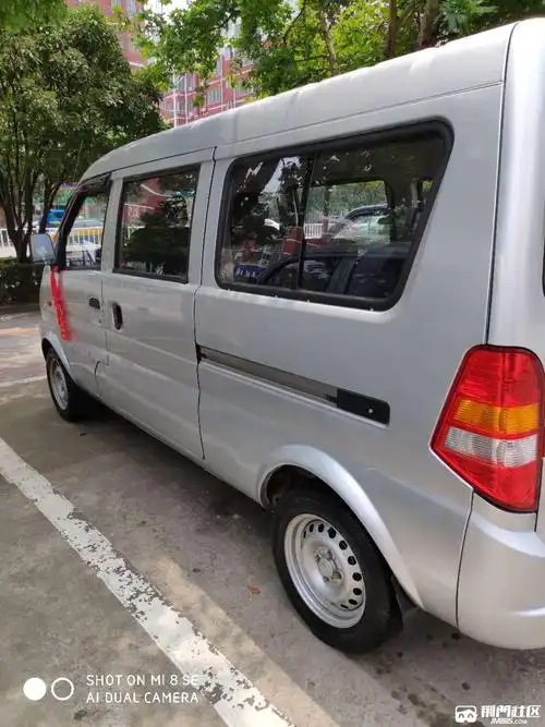 出售2014年加长版东风小康k07二代面包车