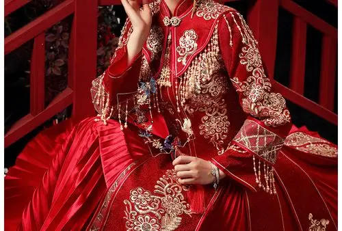 秀禾服2020年新款新娘结婚礼服中式嫁衣凤冠霞帔婚服出嫁秀和服女