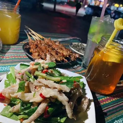 嗨杰哥2020的最后一顿宵夜元谋