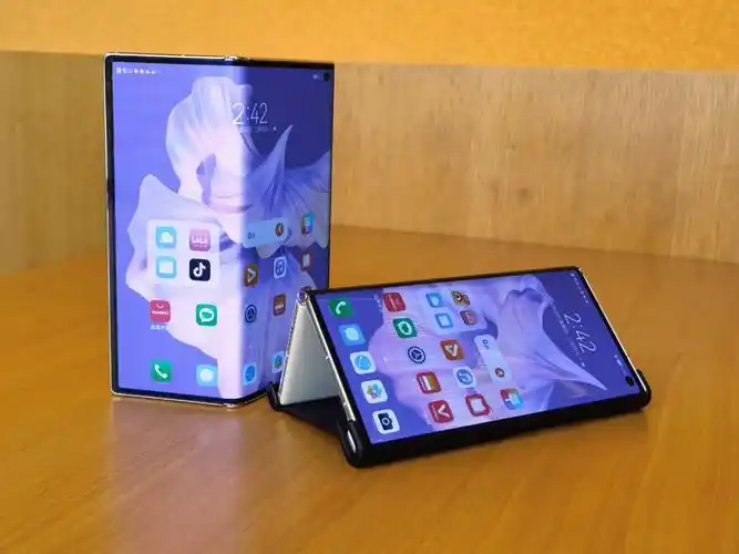 华为matexs2折叠屏手机开售超轻超平超可靠年度理财产品