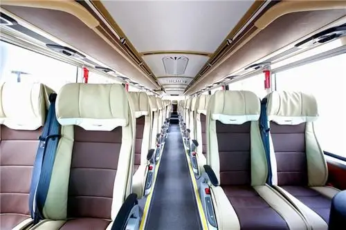 福田欧辉bj6122城间精品客车内饰图
