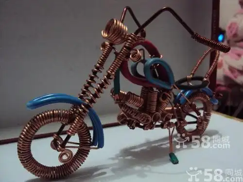 手工铜丝编织摩托车
