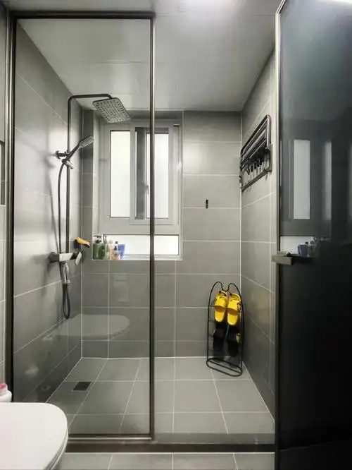 装修日记卫生间改造完成灰油砂玻璃