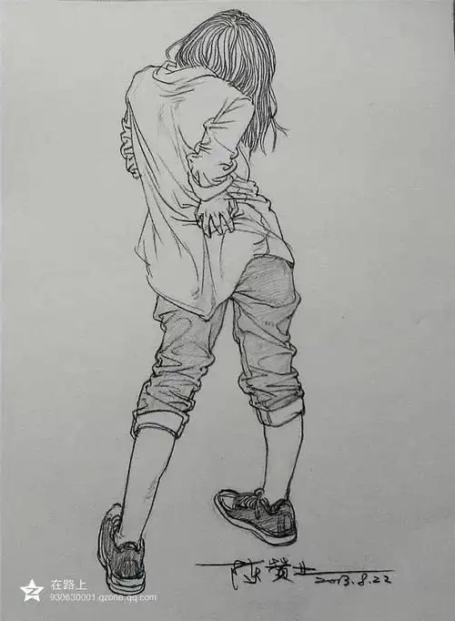 美术高考时速写中快速记录模特动作的方法