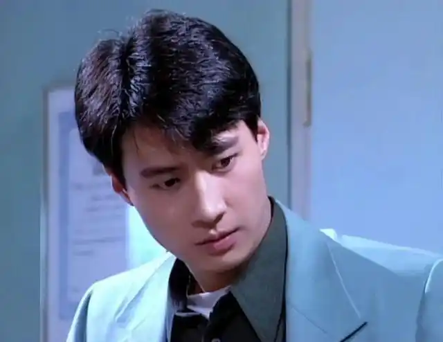 90年代的香港娱乐圈,曾流行过这样一句话"你再红,能红过黎明吗",足见