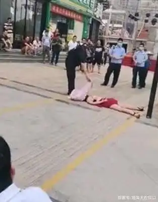 广西红衣拦车女子跳楼死亡?详情曝光