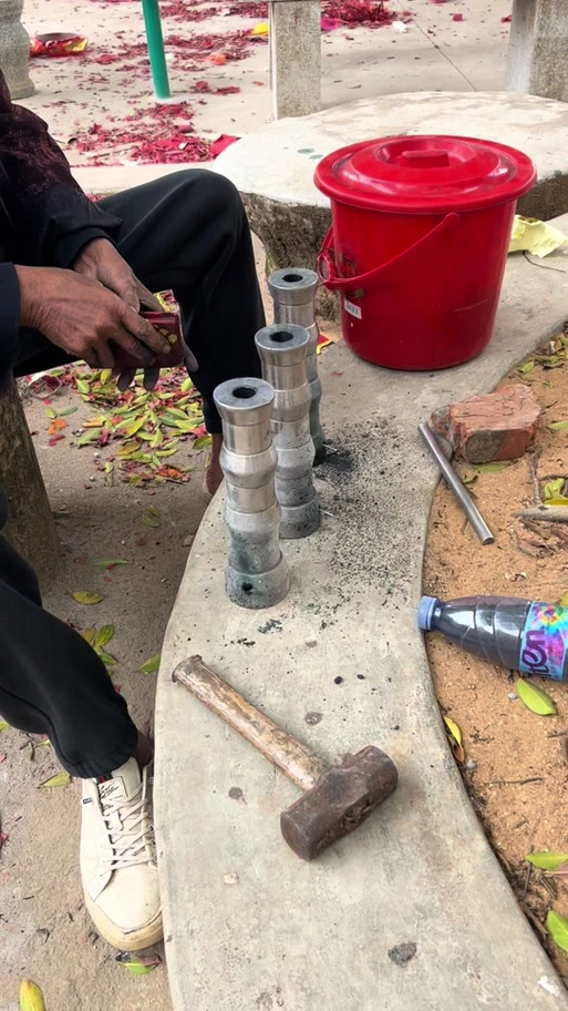 铁炮仗火药_农村火药铁炮