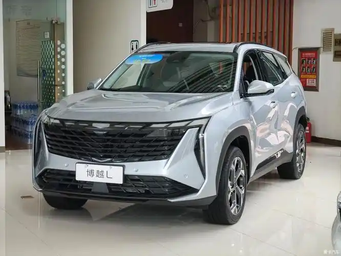 吉利博越l再造经典:2024款动力强劲,科技配置领先
