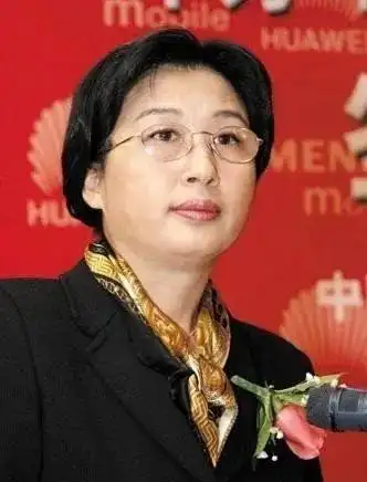 孟军:华为总裁前妻,孟晚舟生母,曾因200万开除任正非